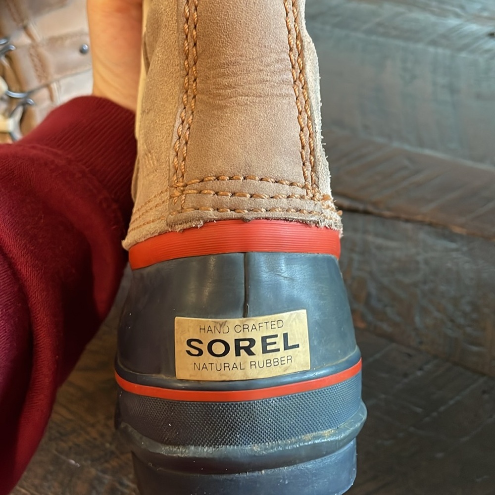 Sorel Joan of Arctic NL1540-102 Women's Faux Fur Lined Suede Boot size 8 - Picture 3 of 5
